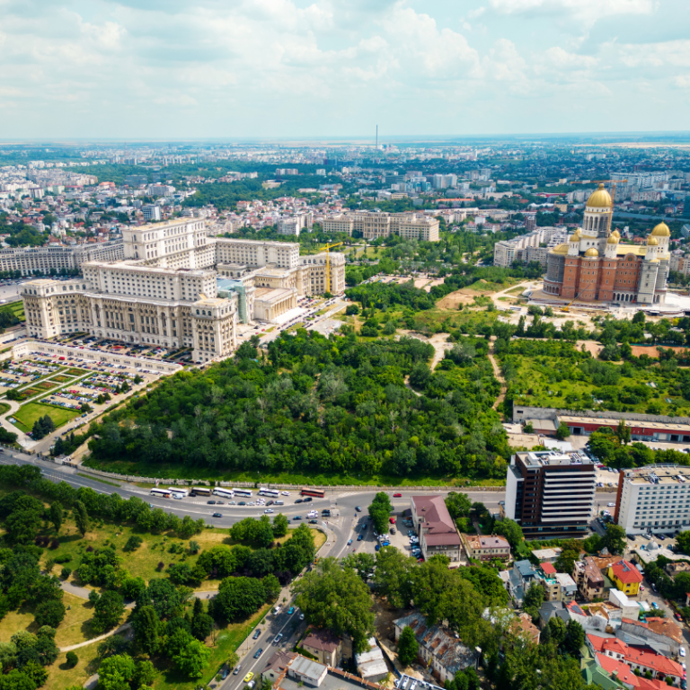 ВЕЛИГДЕН ВО ЈАШИ (МОШТИТЕ НА СВ.ПЕТКА)