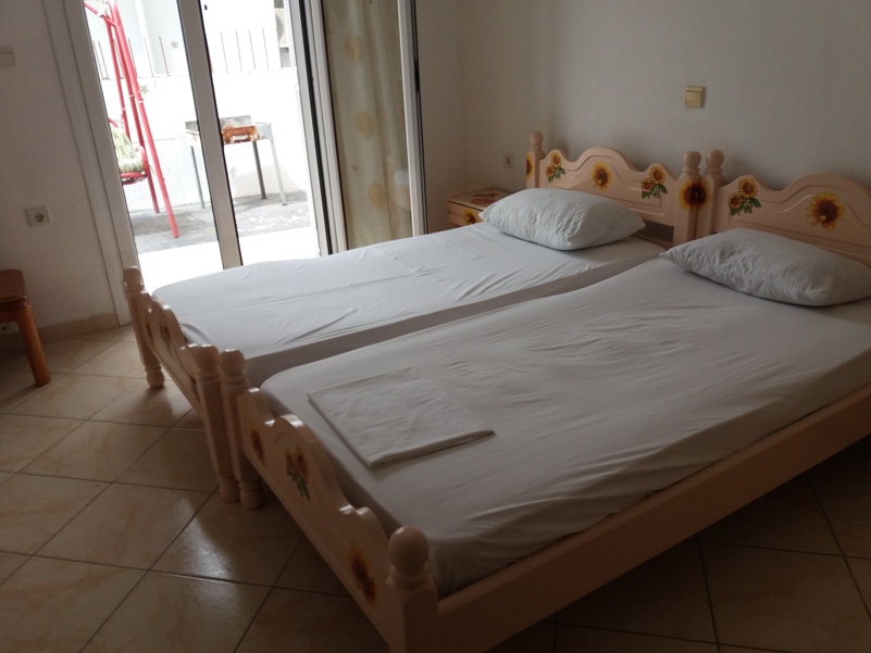 ВИЛА ДИНА – АМУДИА