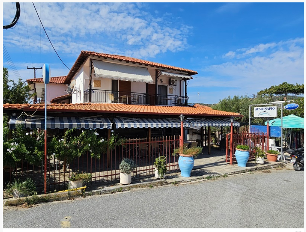 Вила “ЏОРЏ и МАРИОС“ – Амулиани