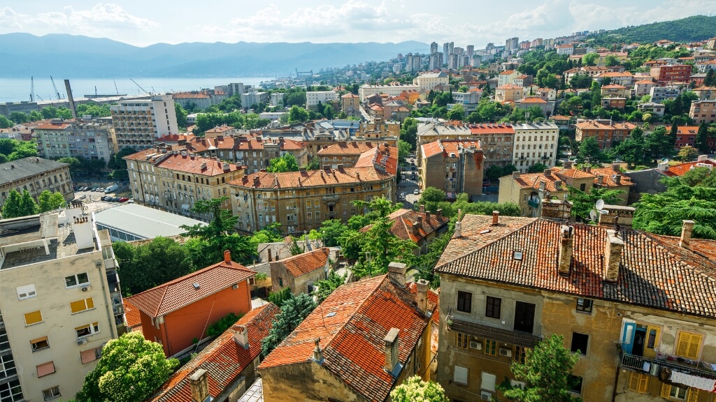 8 МАРТ РИЈЕКА | ХРВАТСКА НА ДЛАНКА