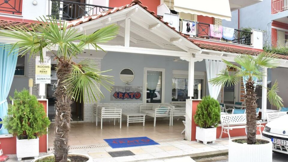 Хотелот ЕРАТО