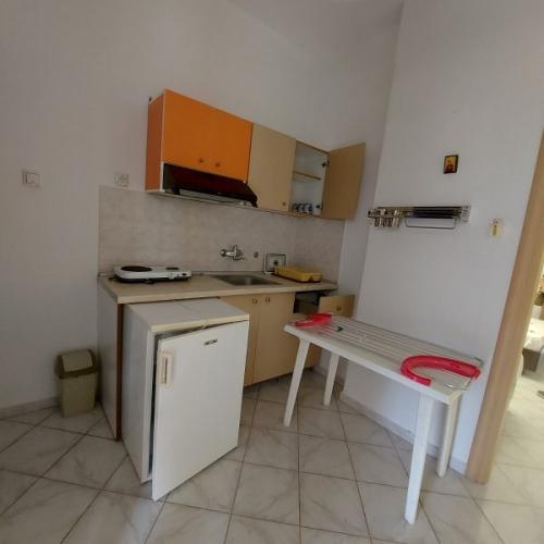 0-02-05-644864badf84ea32fca76e81aef108f6e947f9cac8974e646dd69bfce5c3111c 72f468557ad15204-600x600