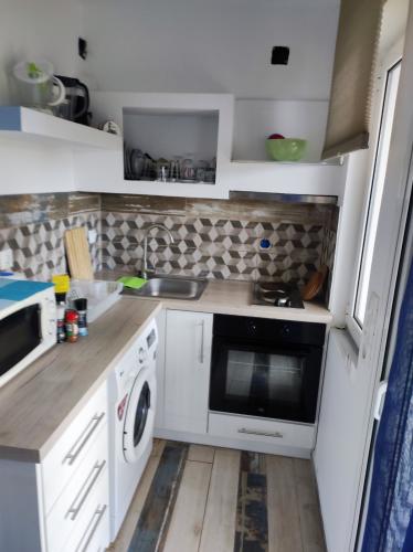 021218marieva-kitchen-1