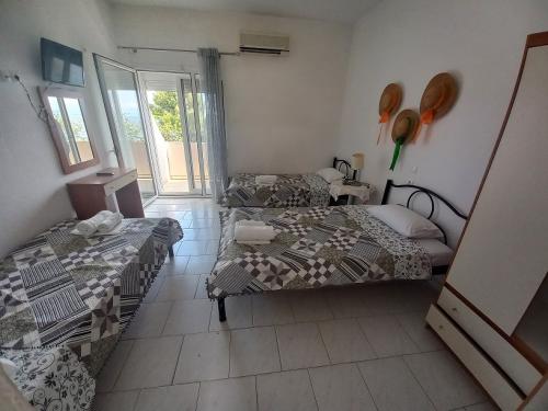 10155220230513 115626