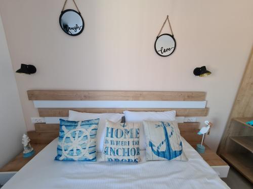 101658IMG-0ad518ed9cf80ab5b1ecc75a90b51142-V