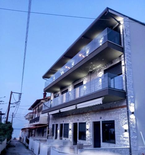 101700IMG-1da3153f70359da2d57a0abb92730dbe-V (1)