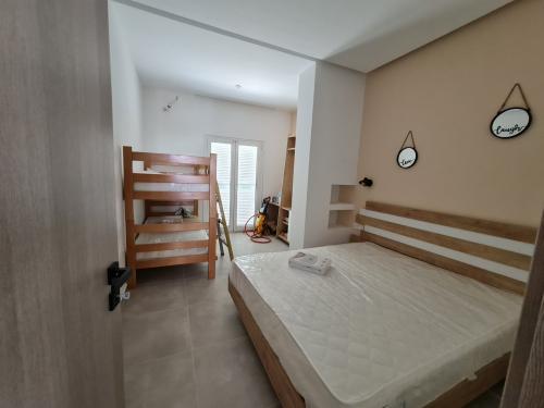 101701IMG-7003573ca1a715d7c9757c84184f2cbc-V (1)