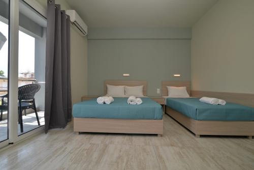 101744IMG-f8ca89672d53bf51371284901c180800-V