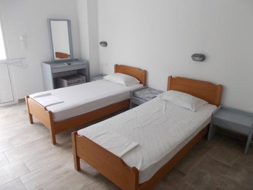 111847адонис-5