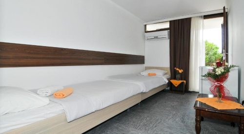 122 0-02-05-cc5de8a7d78ed82d100be802560b8366a09be14c4c6200c5ab74725f695da4a4 66409cf3e2514e2f