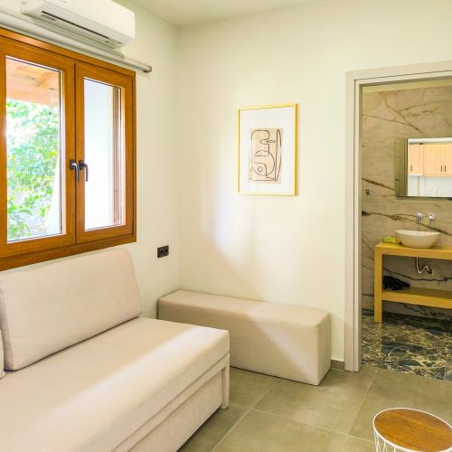 5e5e1823-e4c6-4193-8def-be024cb46a2a-scaled-qwd65ybybgn3edb2tefm9i14sfc0hp4iak3lhgg39k