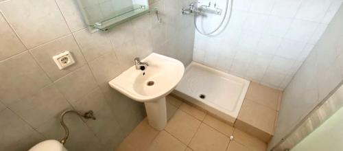 bc-apartment2rooms-223-1024x450