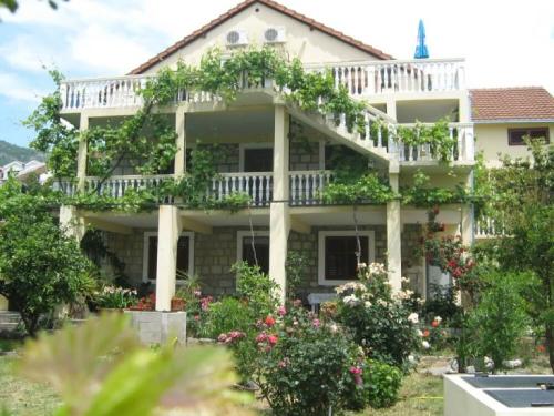 budva-privatno-smestuvanje-10-768x576