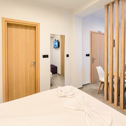 c1aaa894-bd25-40ef-bf2b-bc27c977543a-scaled-qwdicf3ocav962ethfhjvcssg06w2usy8rghl4burs