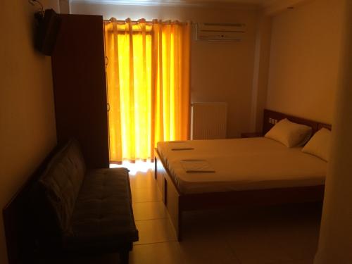 image-91f440da6e0782db794dc5d3ca5d0f88abf67e9e5624ec13bdb9fa72641892a4-V