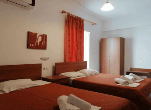 paralija-janis1-550x400-1