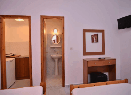 paralija-janis4-550x400-1