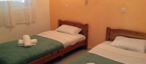 quadruple2rooms-2-1024x450