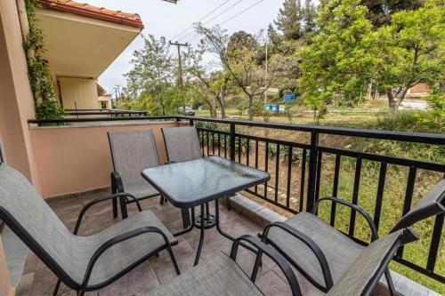 skioni-apartments-nea-skioni-pic-15