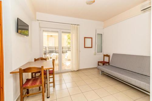 skioni-apartments-nea-skioni-pic-33