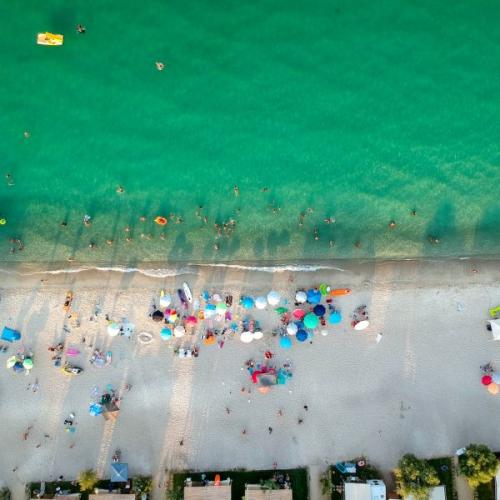 teo-zac-8-oZsnrtrRY-unsplash-600x600