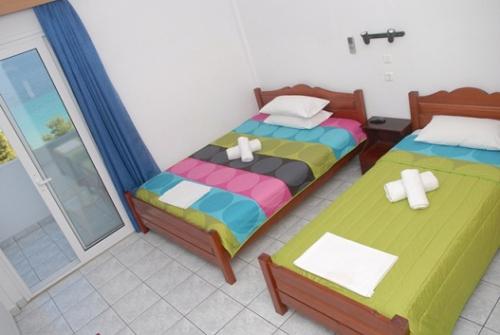 thea-so-drveni-kreveti