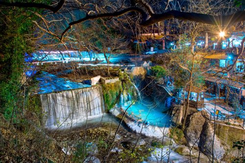 thermal-springs-in-greece-loutra-pozar-thermal-baths-and-hot-springs-in-nature-in-loutraki-near-edessa-macedonia-greece