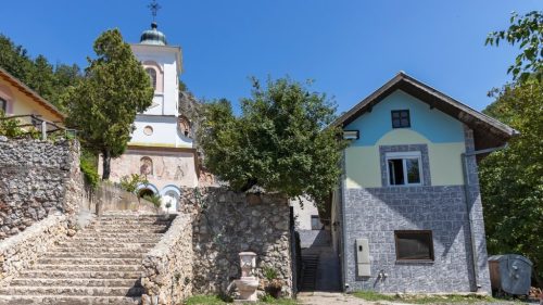 vitovnica-monastery-2